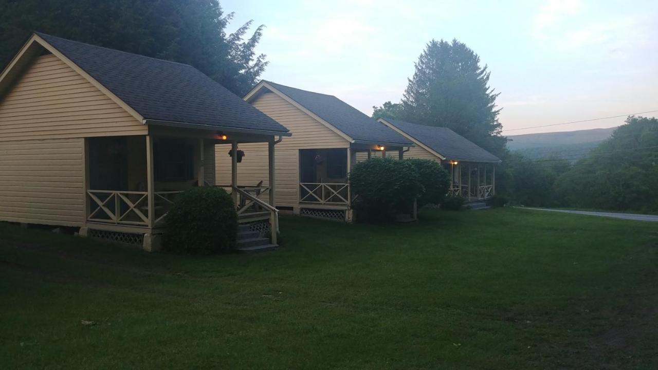 Serenity Motel Shaftsbury ภายนอก รูปภาพ