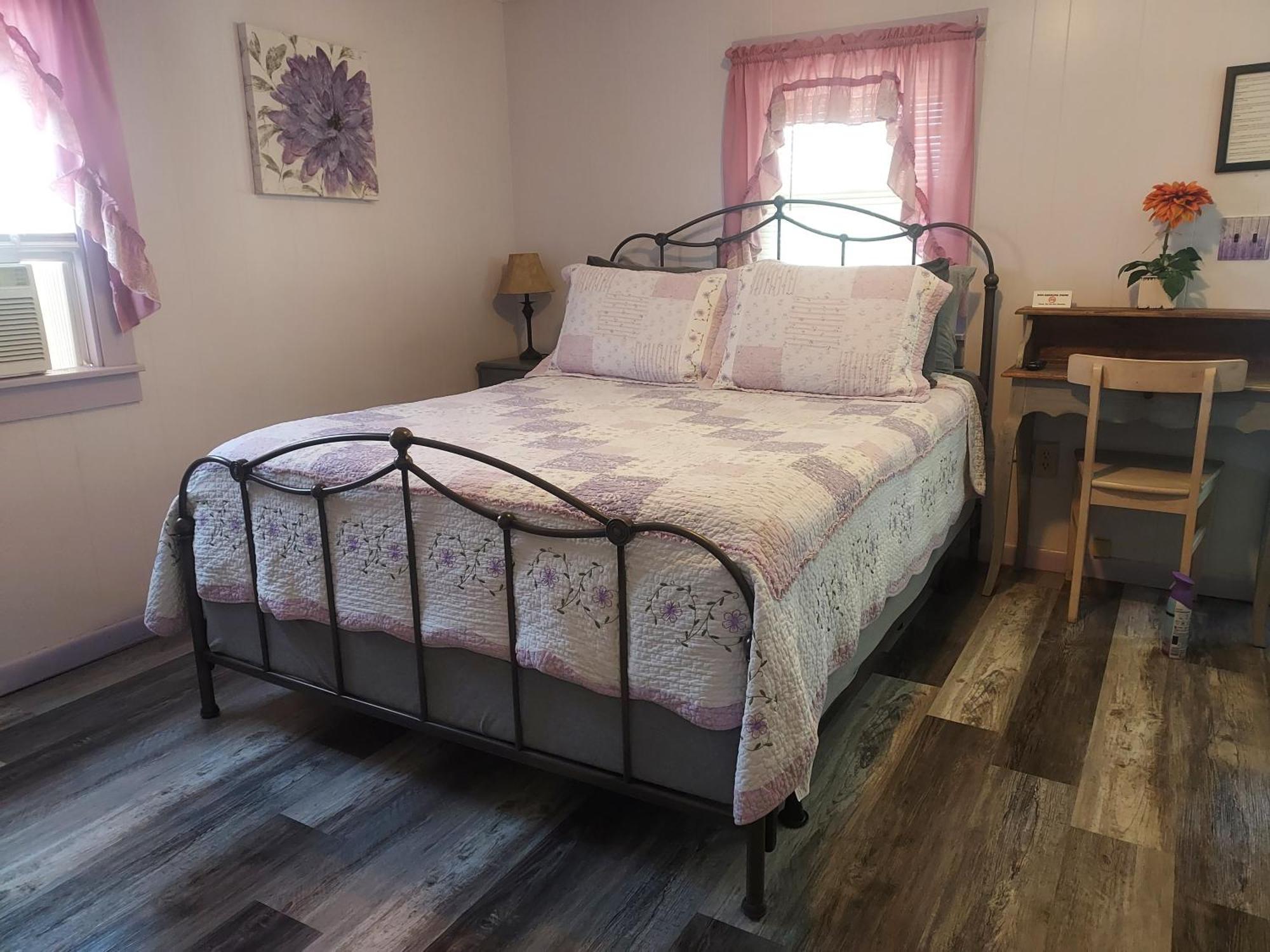 Serenity Motel Shaftsbury ภายนอก รูปภาพ